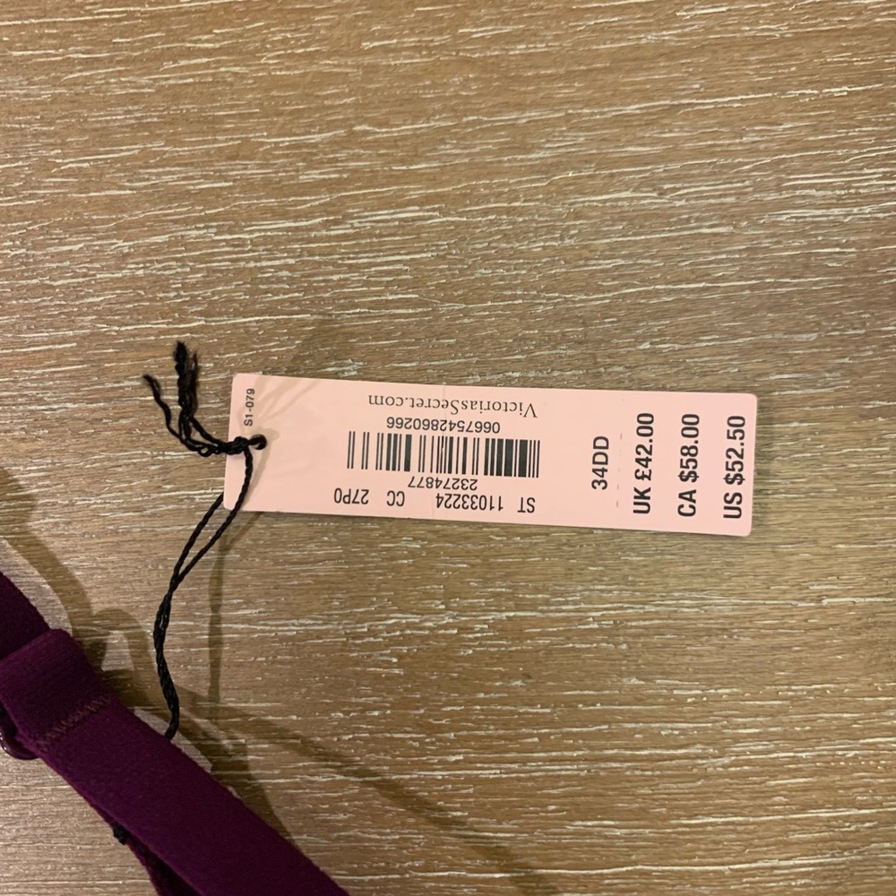 Victoria's Secret Deep Purple Push- Up Pigeonnant Bra - Picture 7 of 8